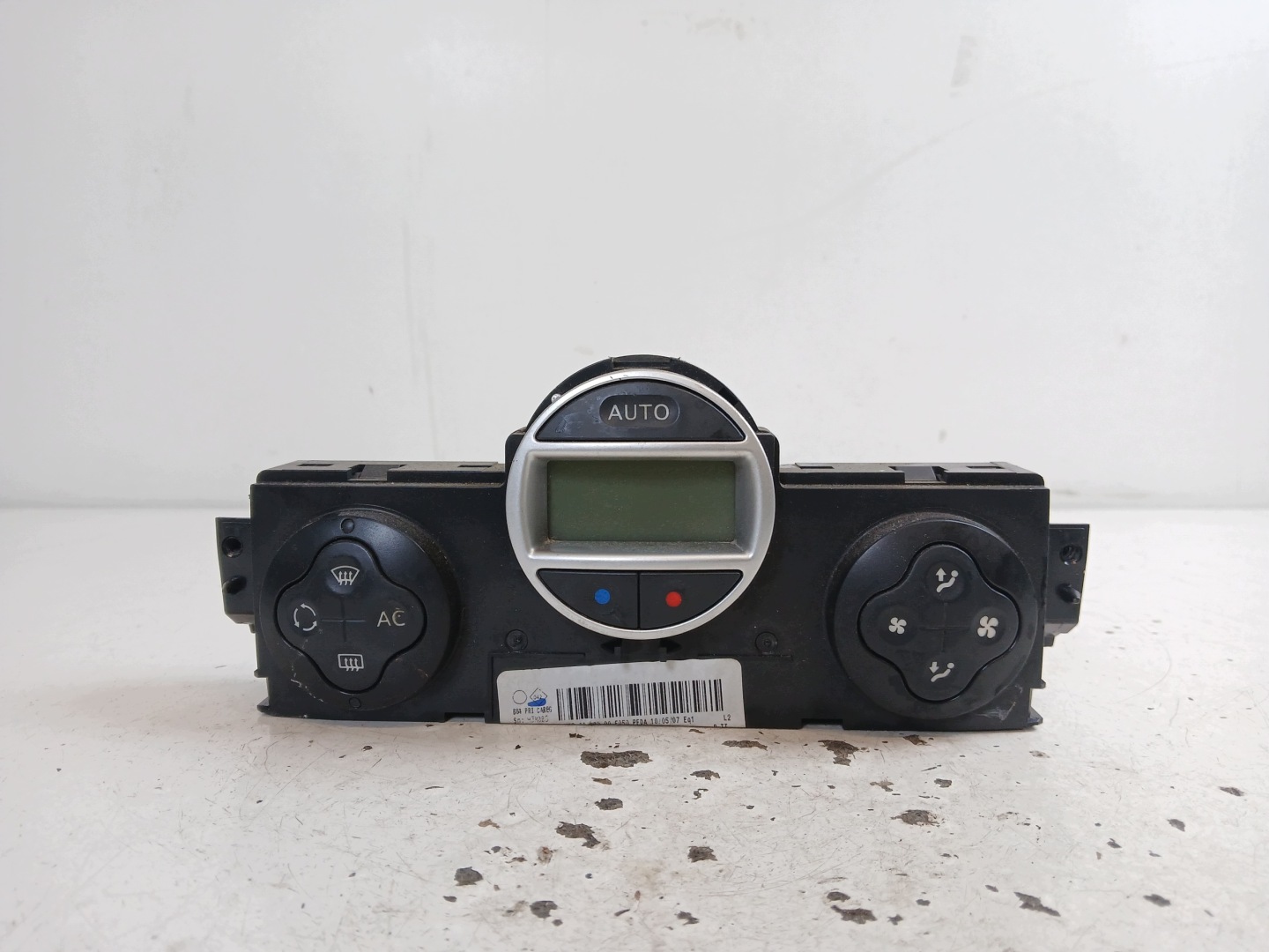 RENAULT MEGANE II commande de climatisation alimentation d'air 8200413906