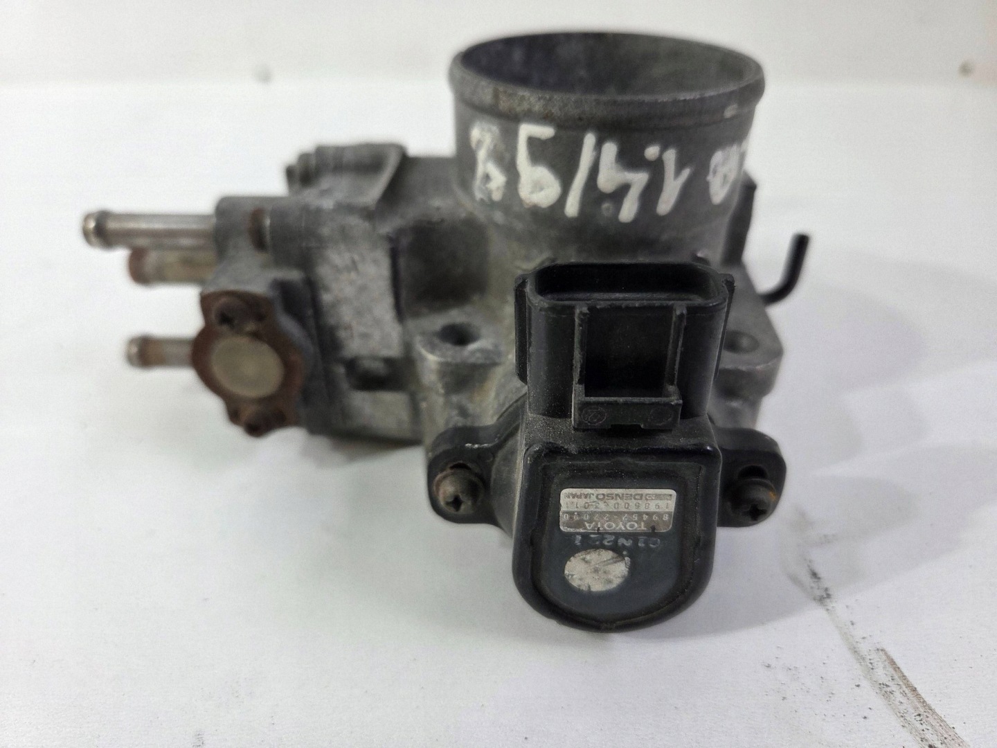 Toyota Corolla Verso E110 valvola a farfalla 8945222090 (L187)