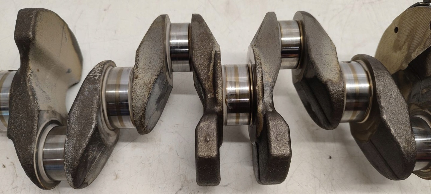 crank nominal Nissan Qashqai 1,6B HR16