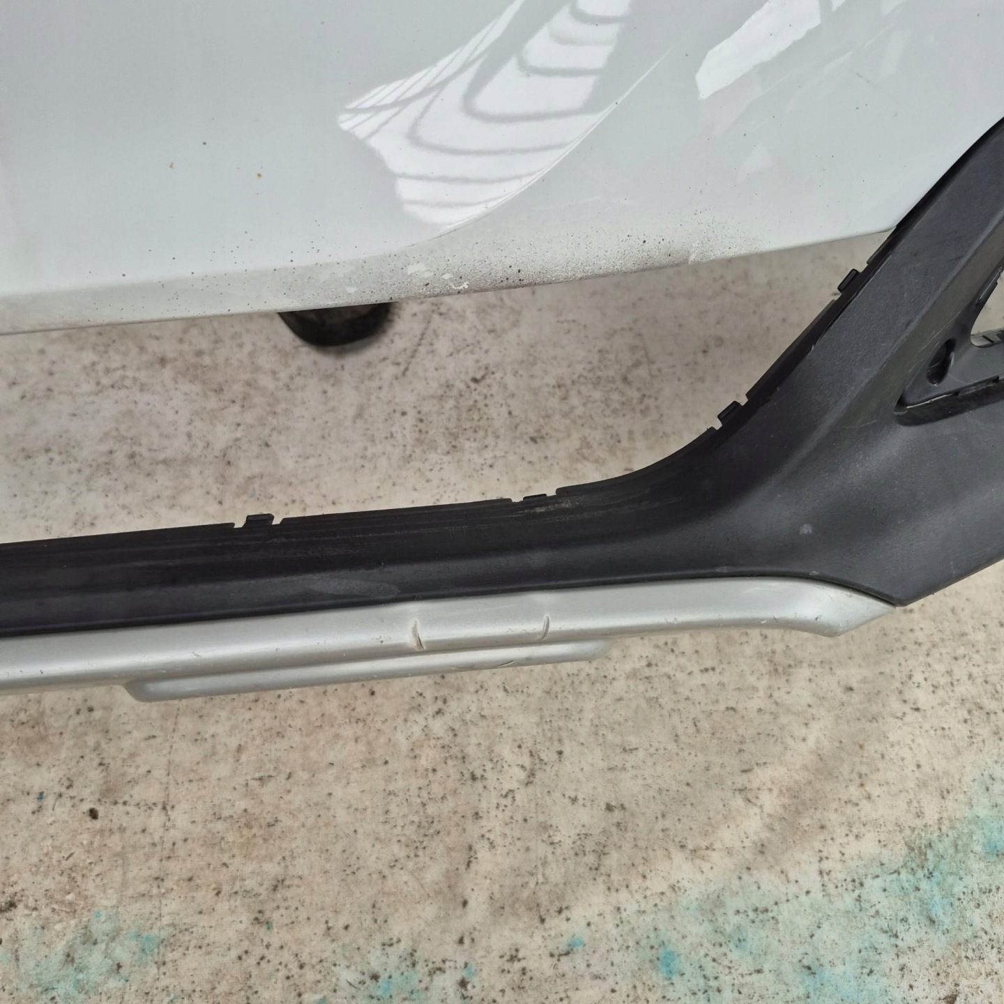 MG ZS and 17- bumper front front