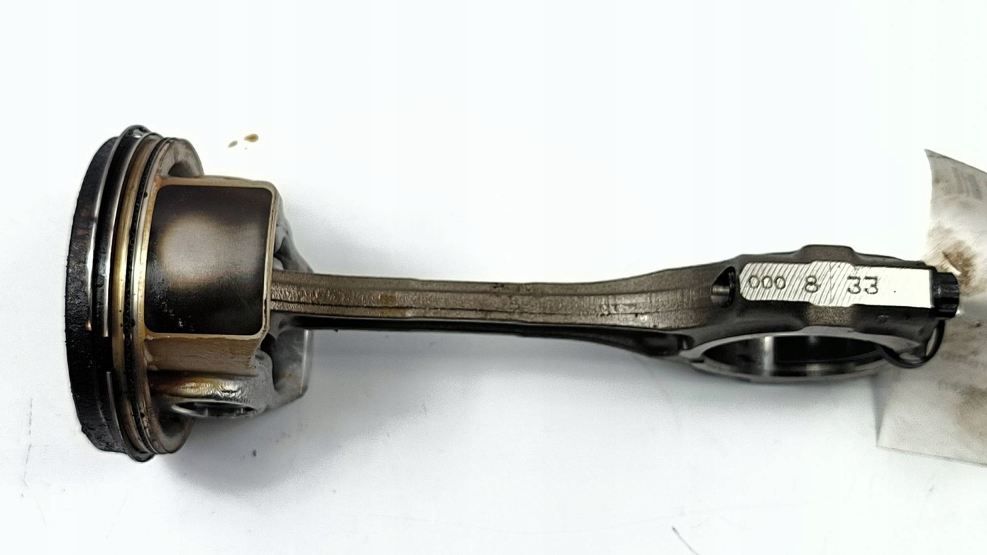 piston connecting rod 1.8 HYBRID TOYOTA COROLLA E21