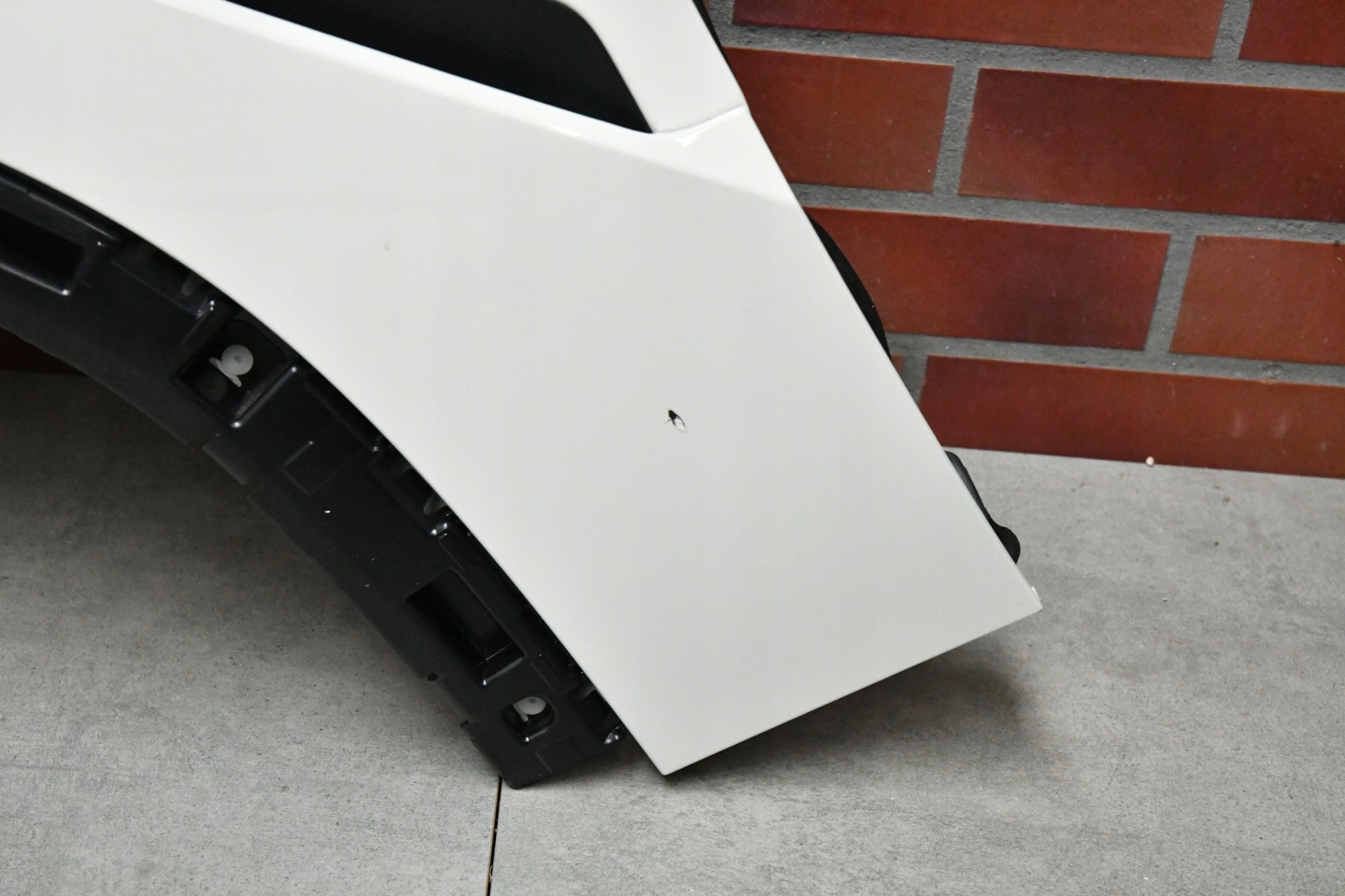 parafango sinistra BMW X6 G06 A300 ALPINWEISS