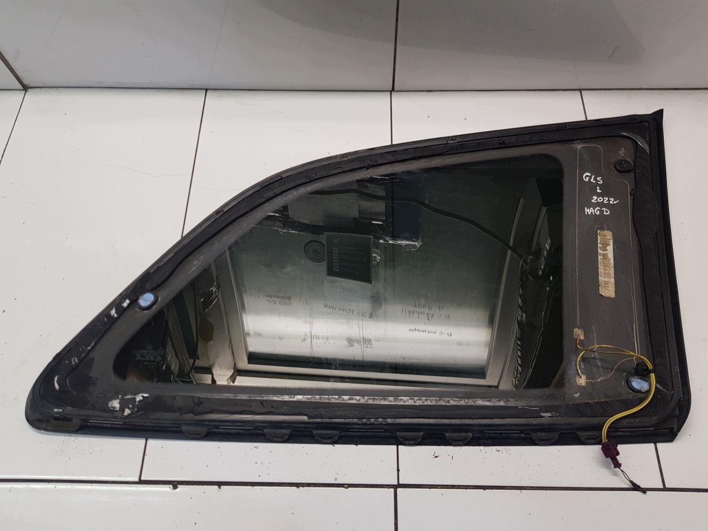 MERCEDES GLS X167 2022 window bodywork rear part rear left