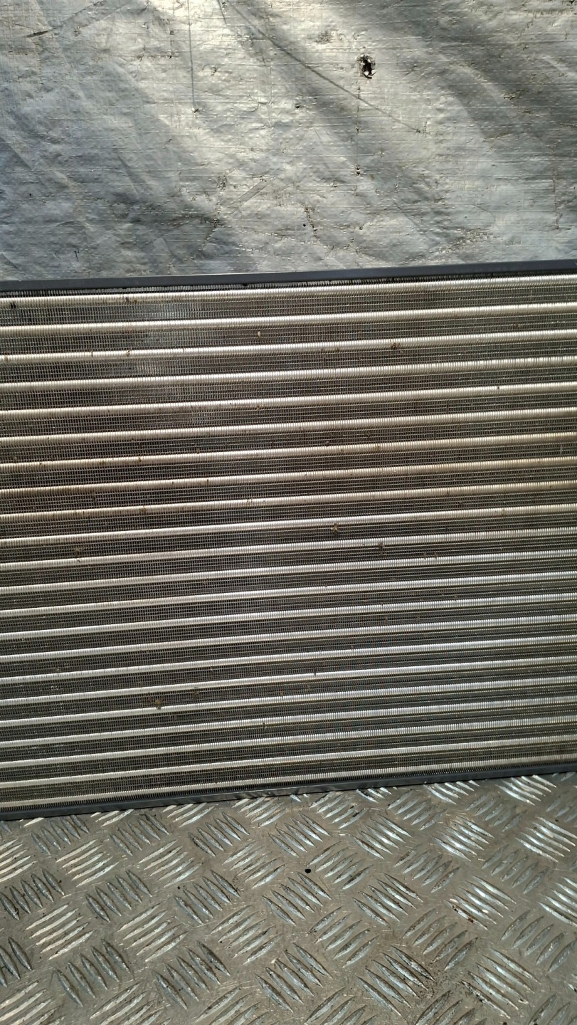 water cooler SKODA OCTAVIA II 1.6