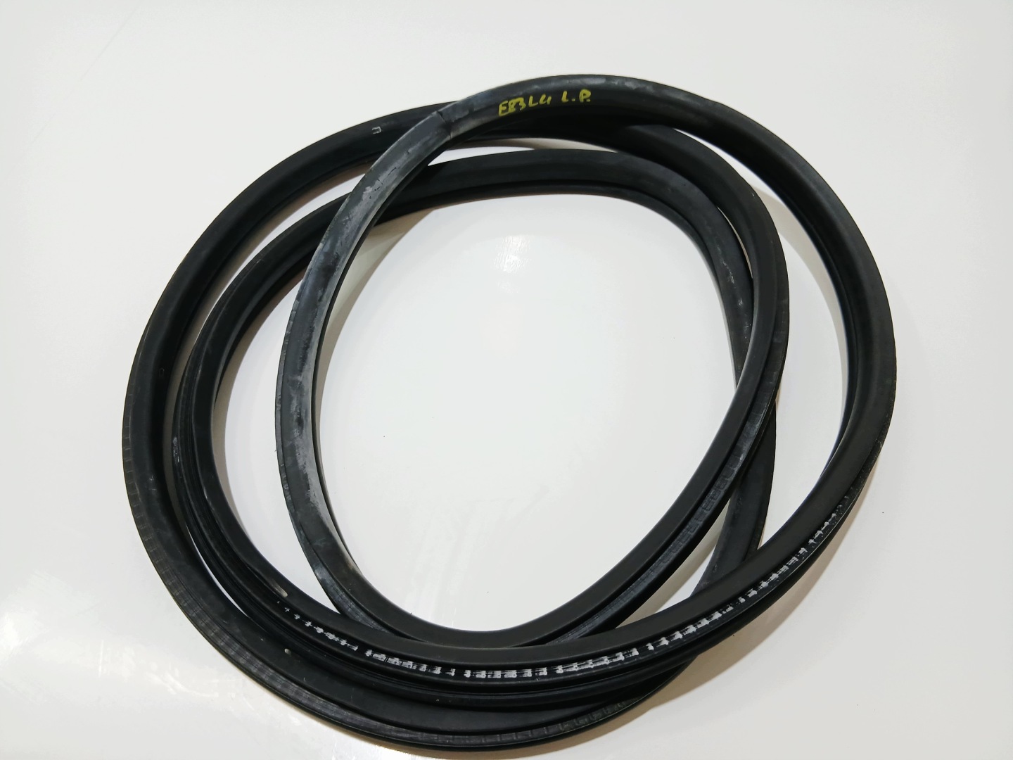 gasket door left front BMW X3 E83 LCI OE