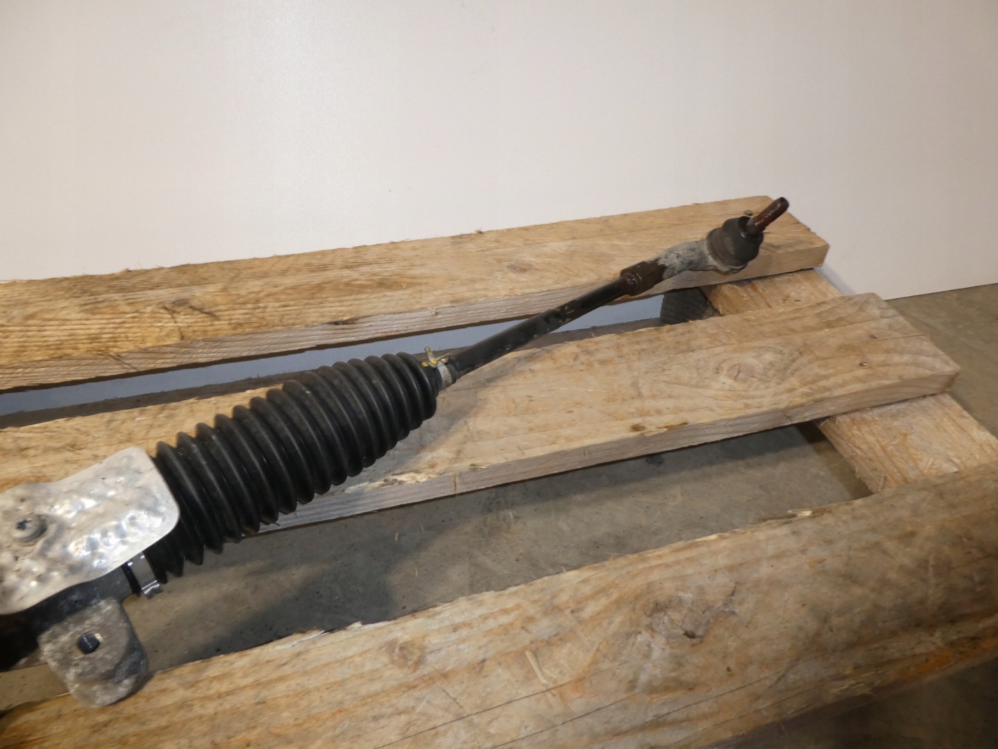 BOÎTER DIRECTION AUDI S1 6C1423057Q
