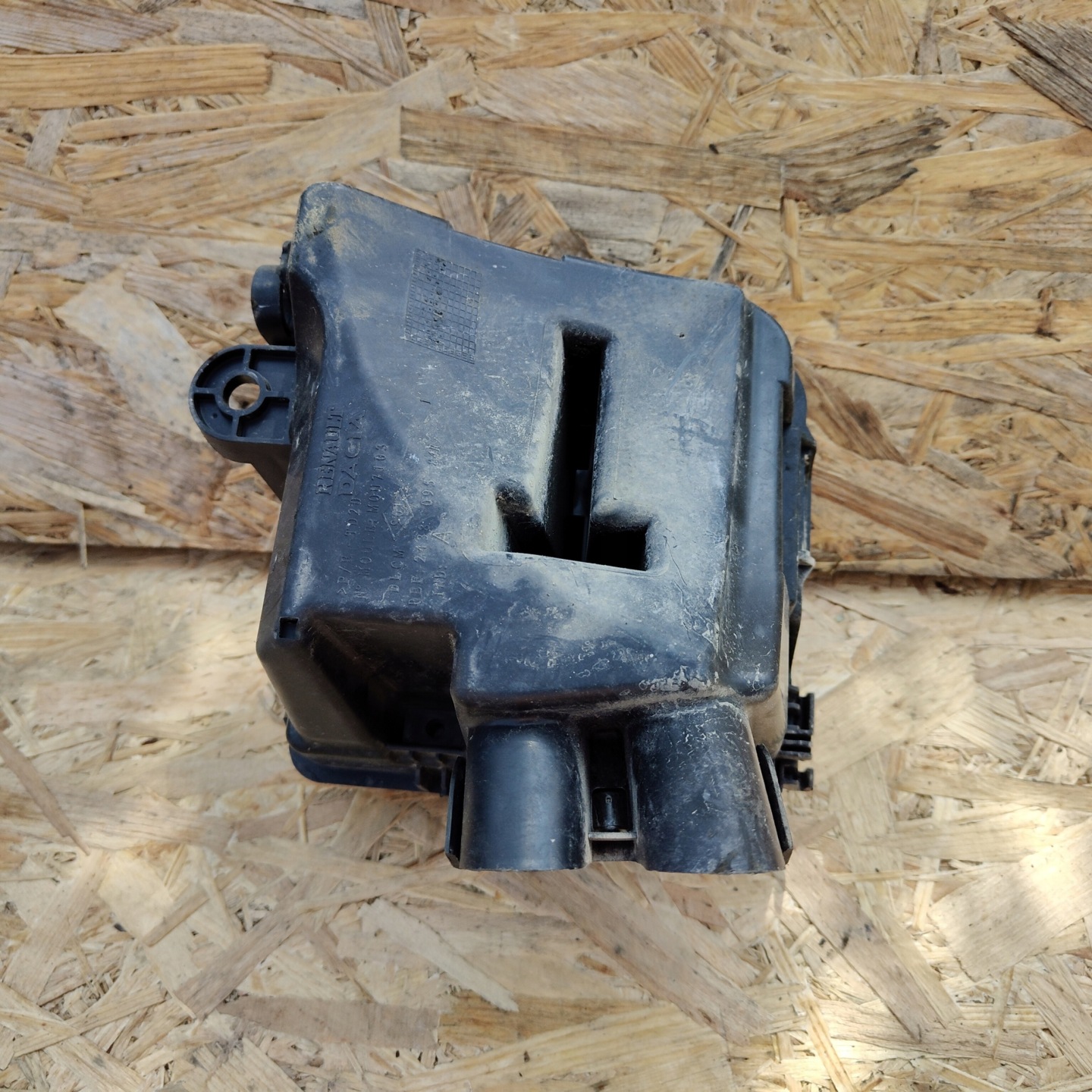 obal obalu pojistek RENAULT DACIA 243825499R