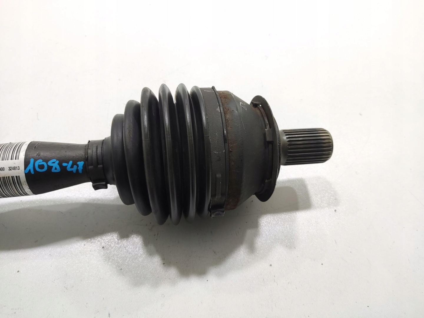 semi-axis left front MERCEDES A-KLASA W176 1.5 CDI 2012-2015 A2463302900