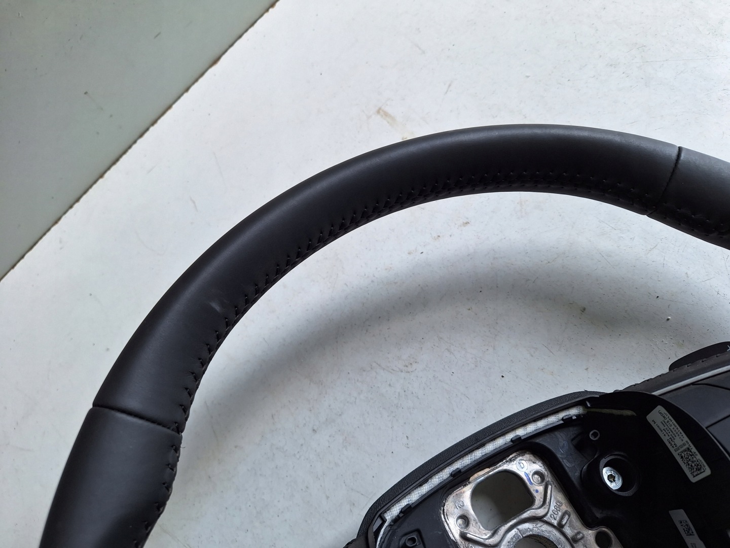 AUDI A4 B9 8W 16-20 steering wheel, + with shifting
