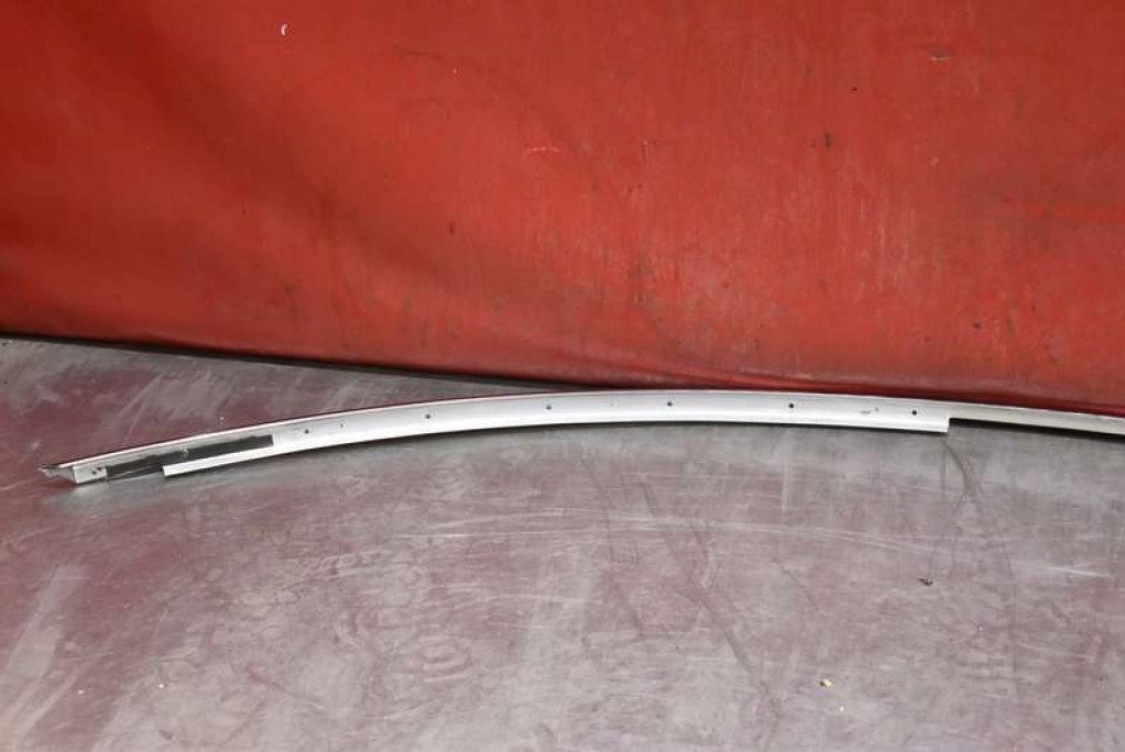 moulding door left CHROM TESLA MODEL S 12-20
