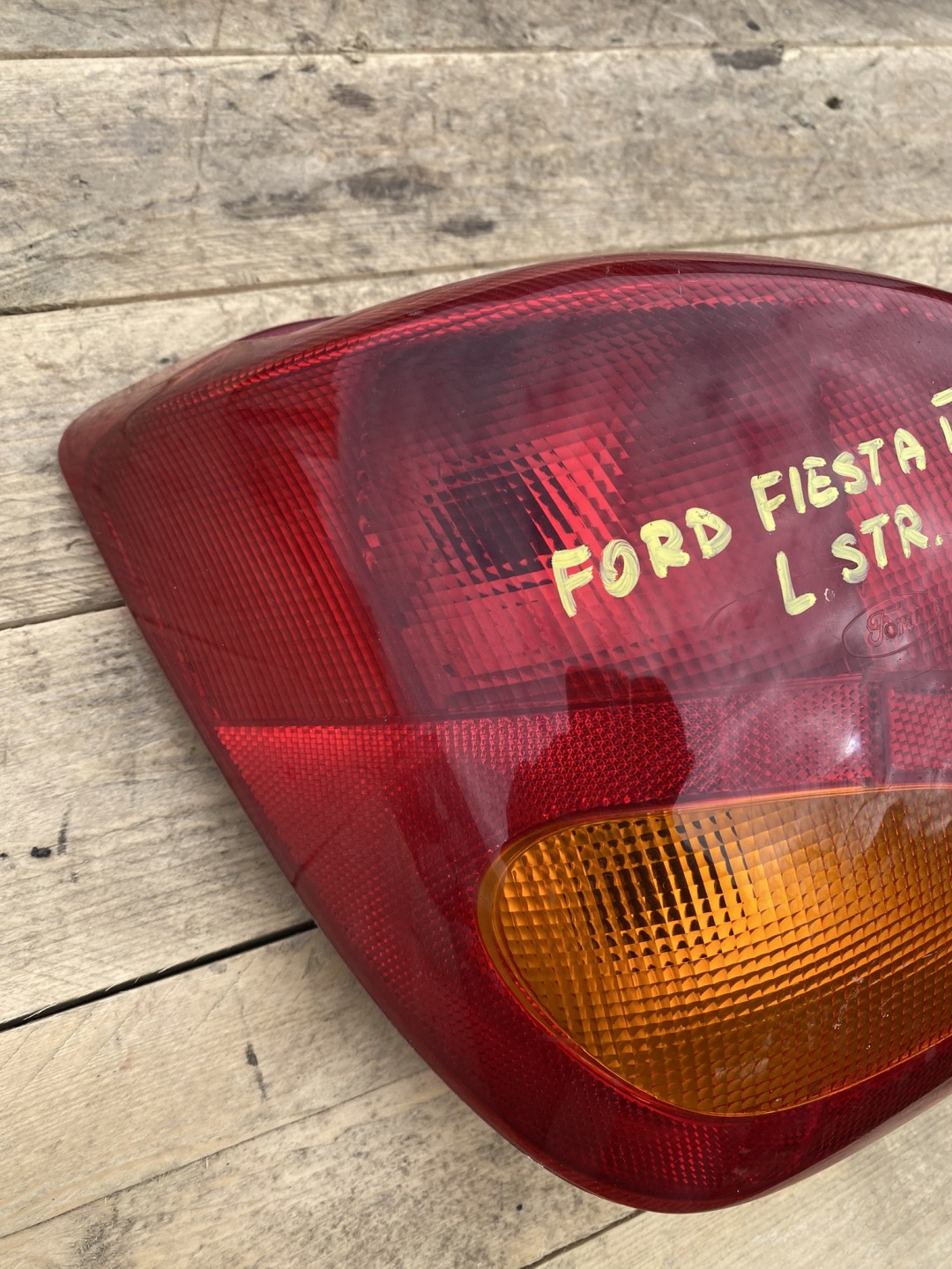 light left rear left rear part FORD FIESTA IV