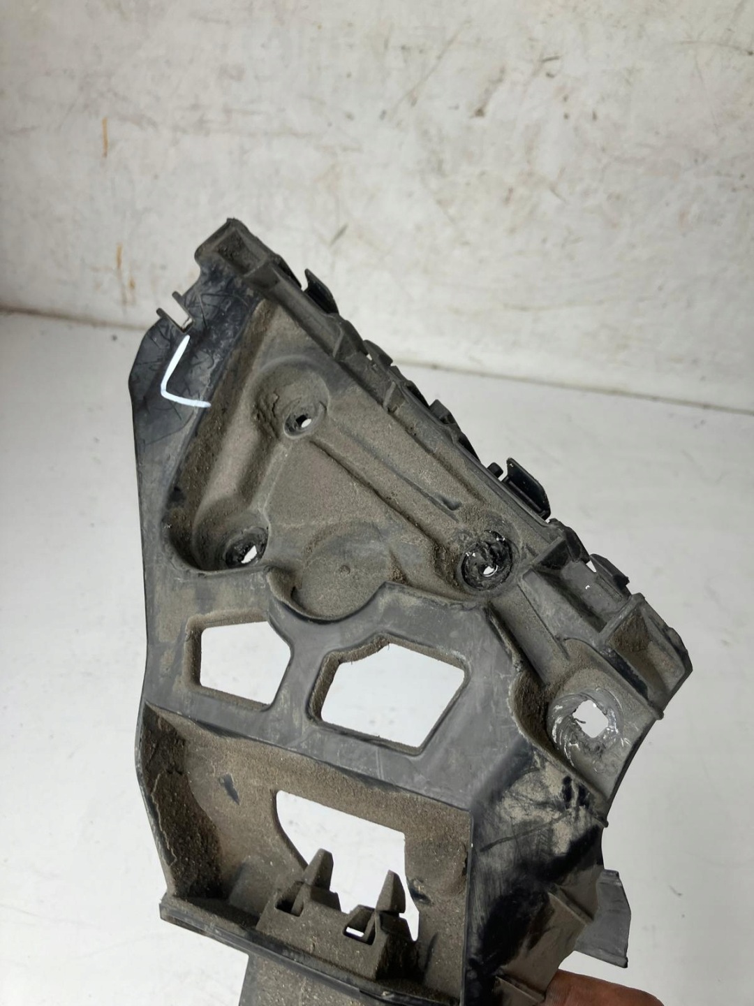 support left rear part RENAULT CLIO IV HB