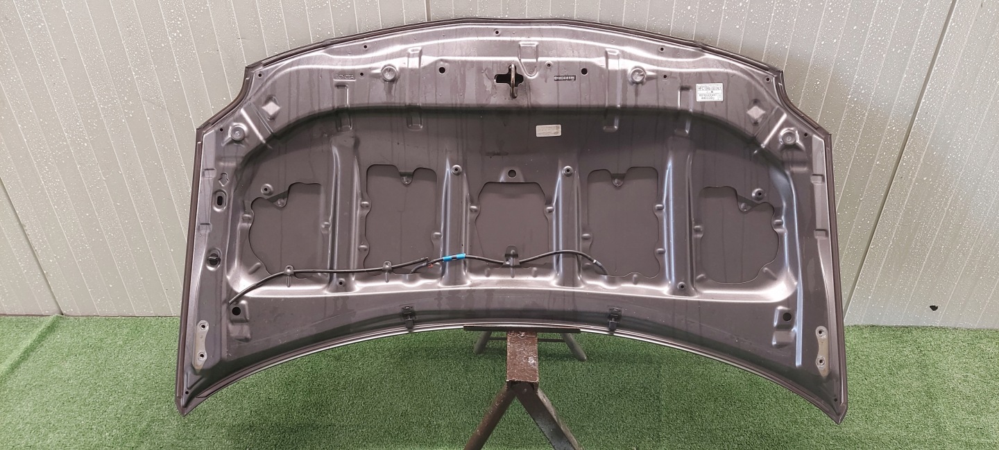 Capot TOYOTA AURIS 06-10 LAK: 1G3