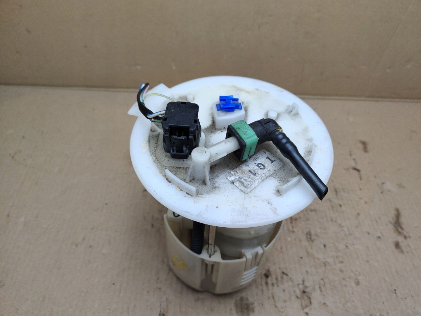 feed pump Mazda CX-9 facelift 2012