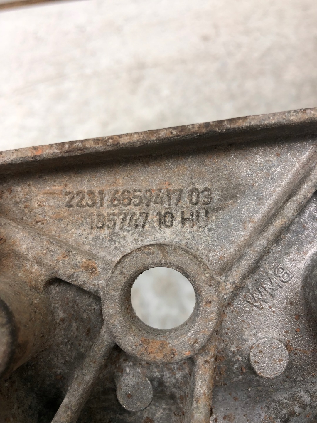 support gearboxes BMW F31 LCI 6859417