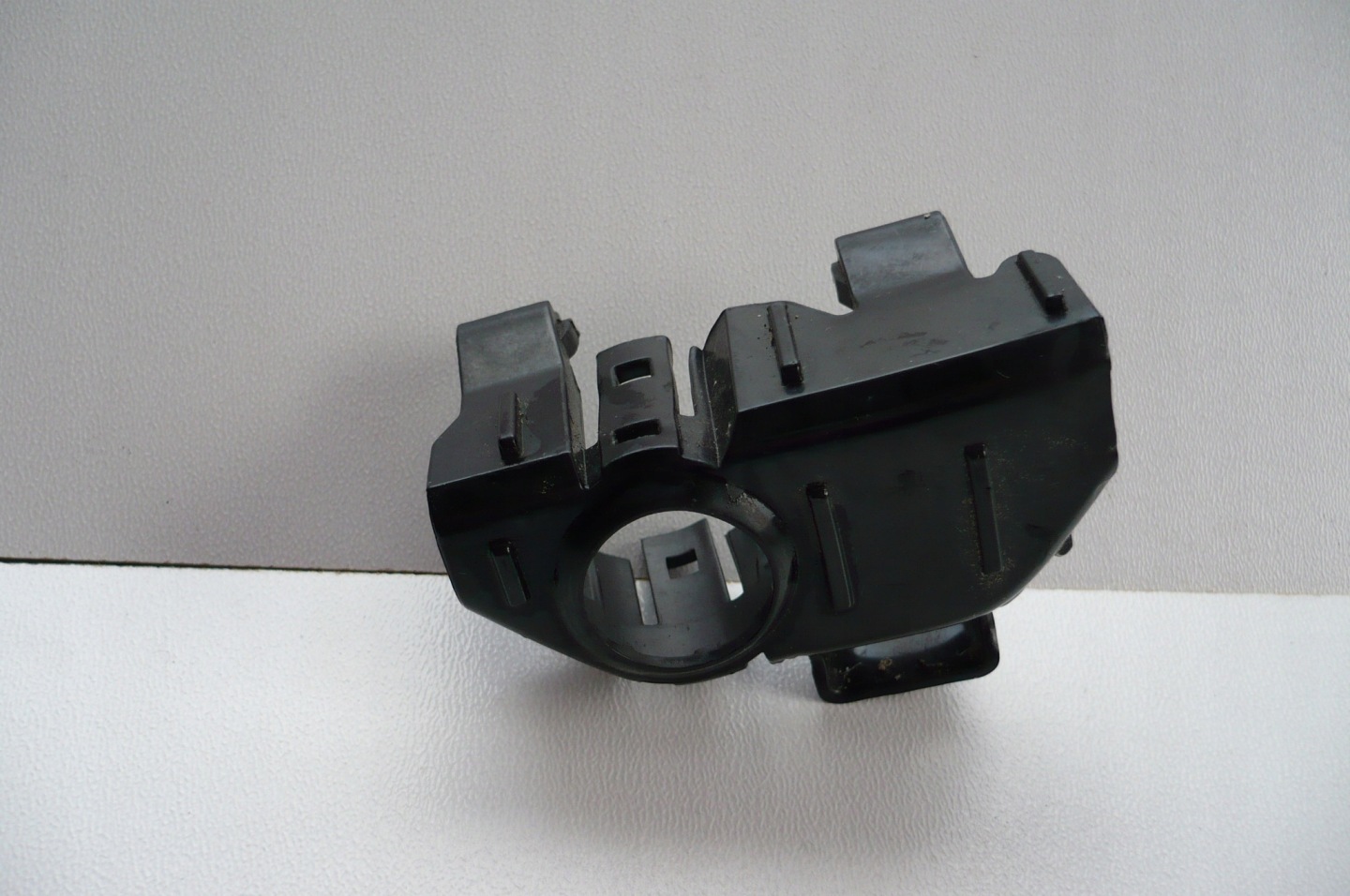 VOLVO V90 S90 II 17- KOSZYK holder PDC front W KRATKE right original