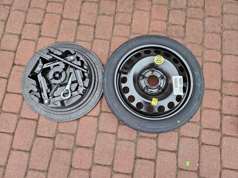 Cric Roues Roue de secours Roue de secours Roue de secours Montage Opel Meriva B