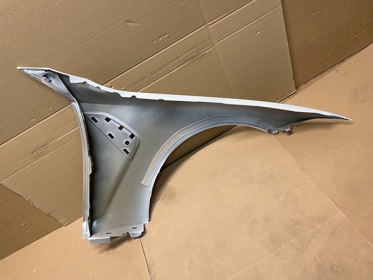 fender front left BMW M3 G80 G81