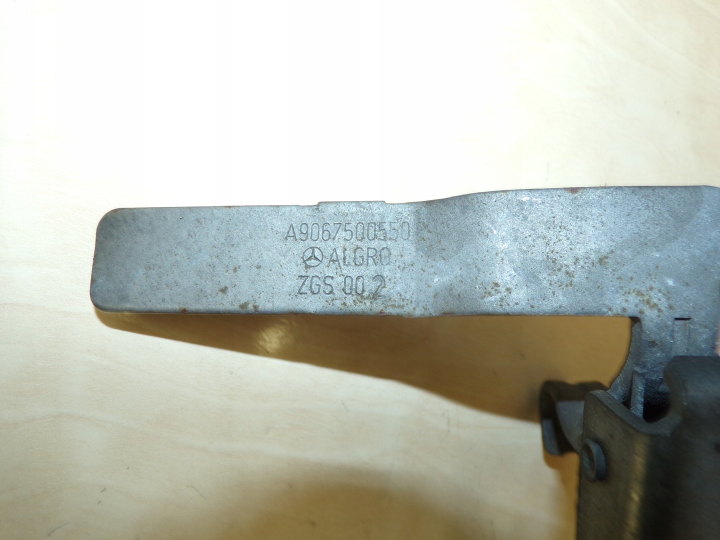 SPRINTER 906 Lift 13- brava RYGIEL kuka haube original