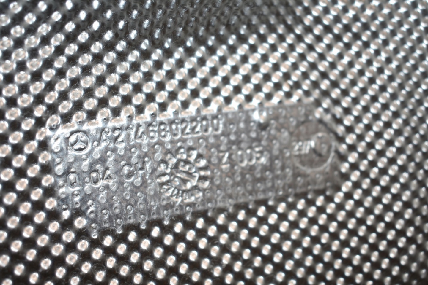 IDEALNA Blende Abdeckung TERMICZNA MERCEDES W214 1