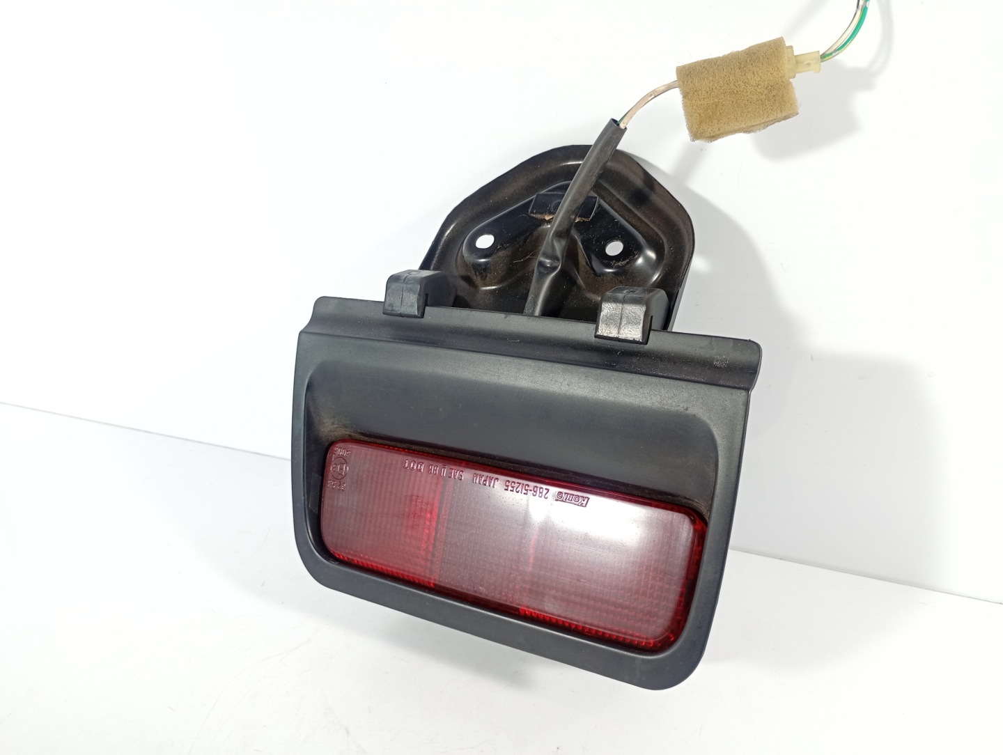Daihatsu Sirion l 05-13 light light STOP OE 28651255