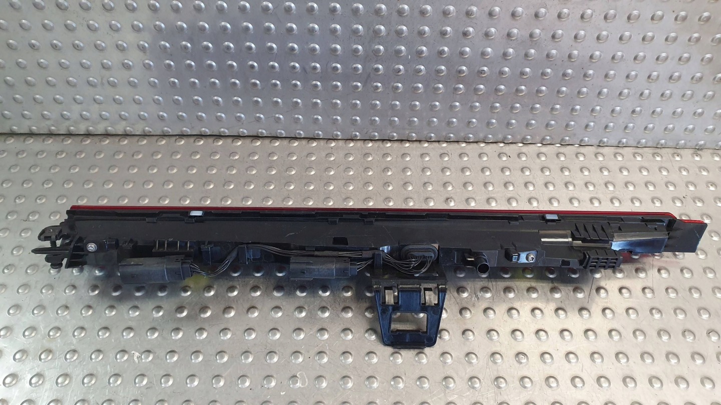 light rear part right VOLVO C40 21- 32133821