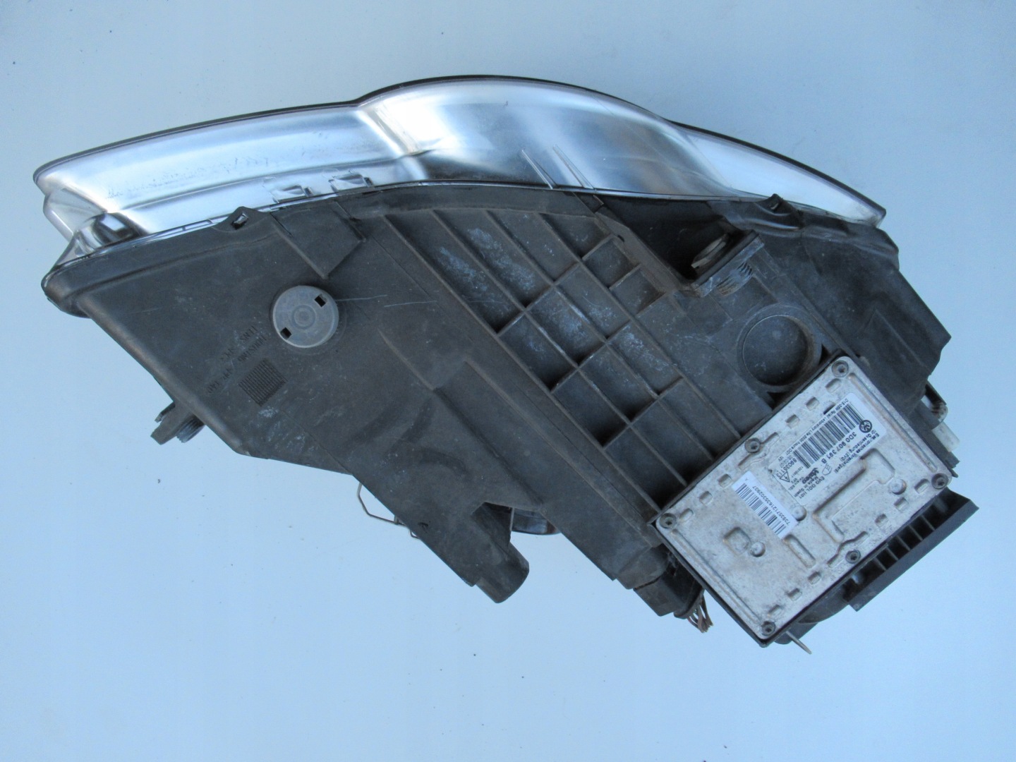 VW PASSAT B6 Licht links vorne XENON 3C0941751G EU