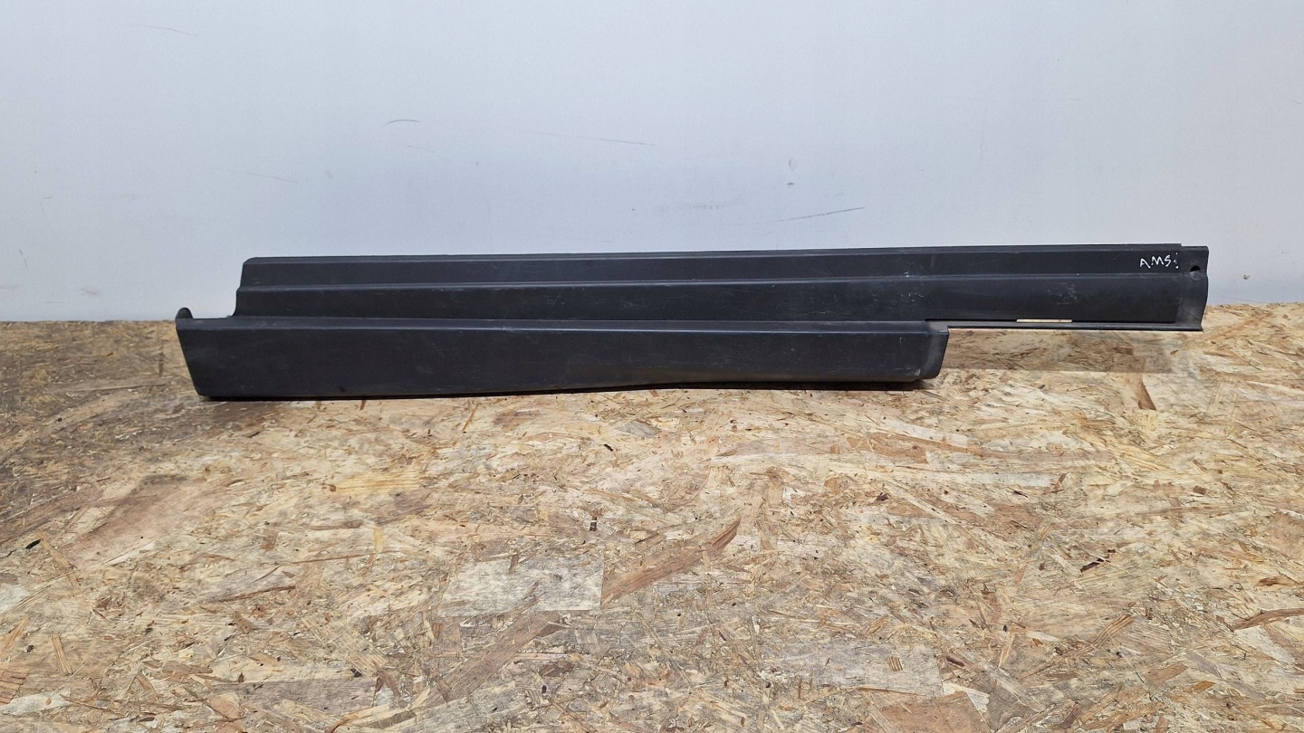 cap threshold moulding threshold right FORD C-MAX MK2 10- AM51-R10154-A