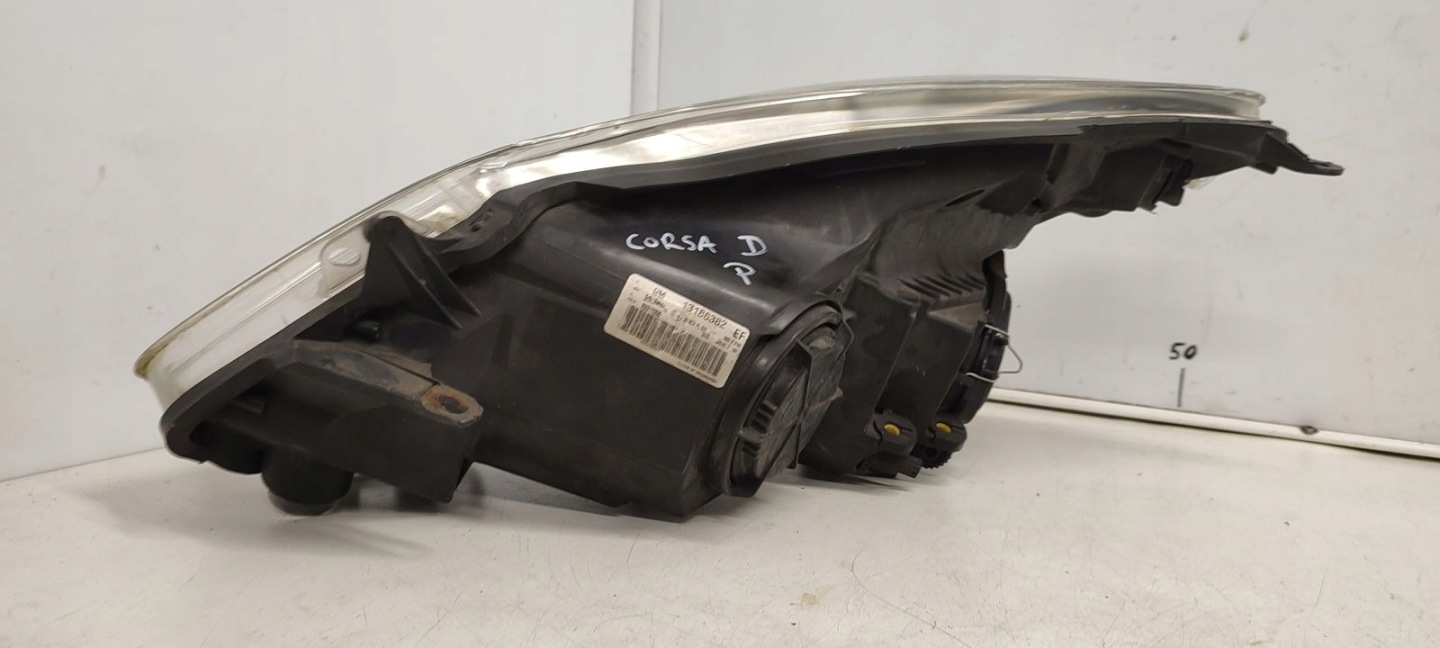 light front front right Opel Corsa D
