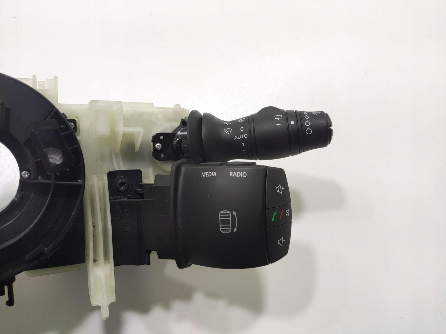 steering wheel levers and controls ring RENAULT ZOE and 2013-2019 255673247R