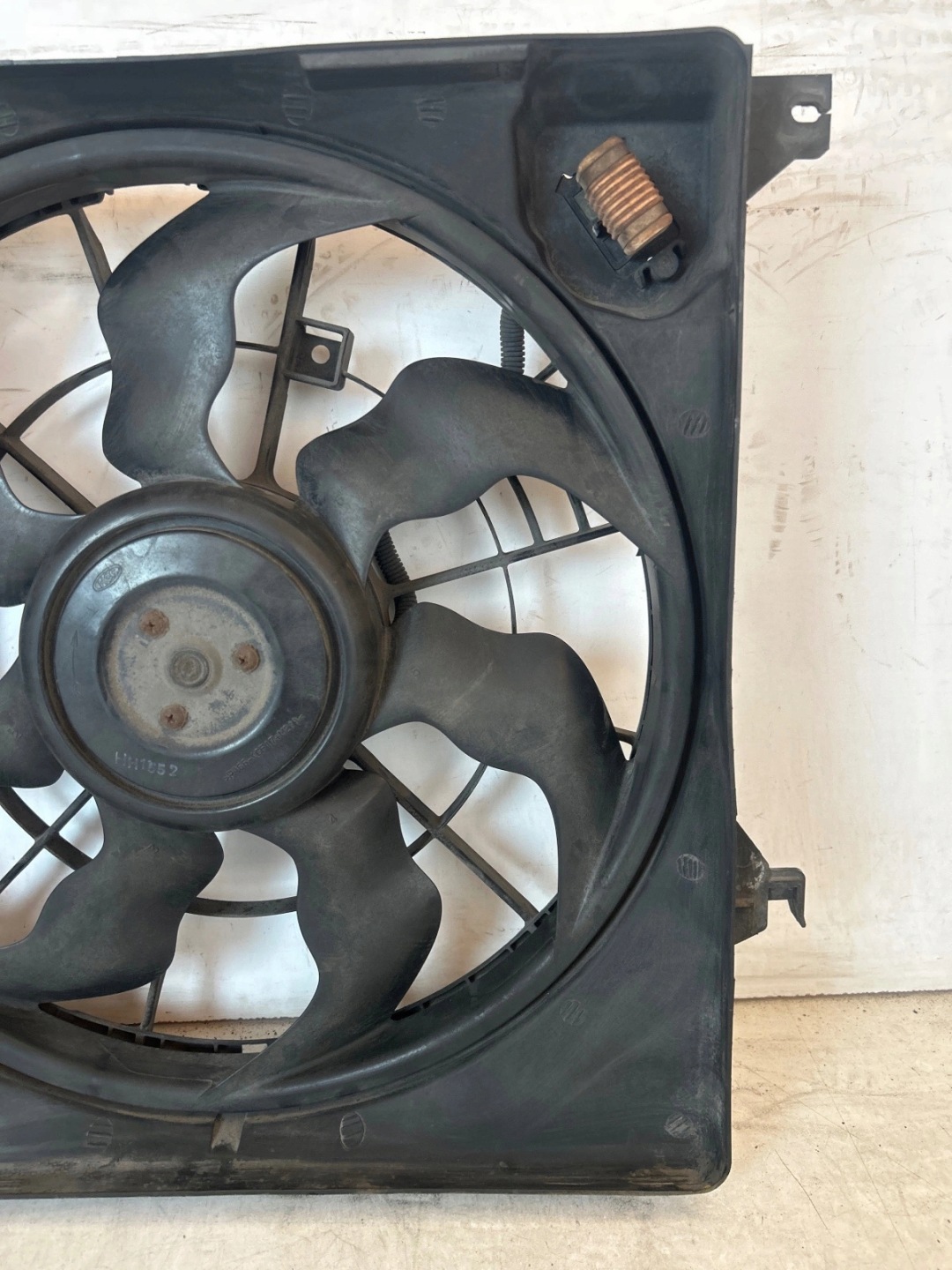 obal ventylátora ventilátor Kia Sportage III Hyundai IX35 1.7 CRDI