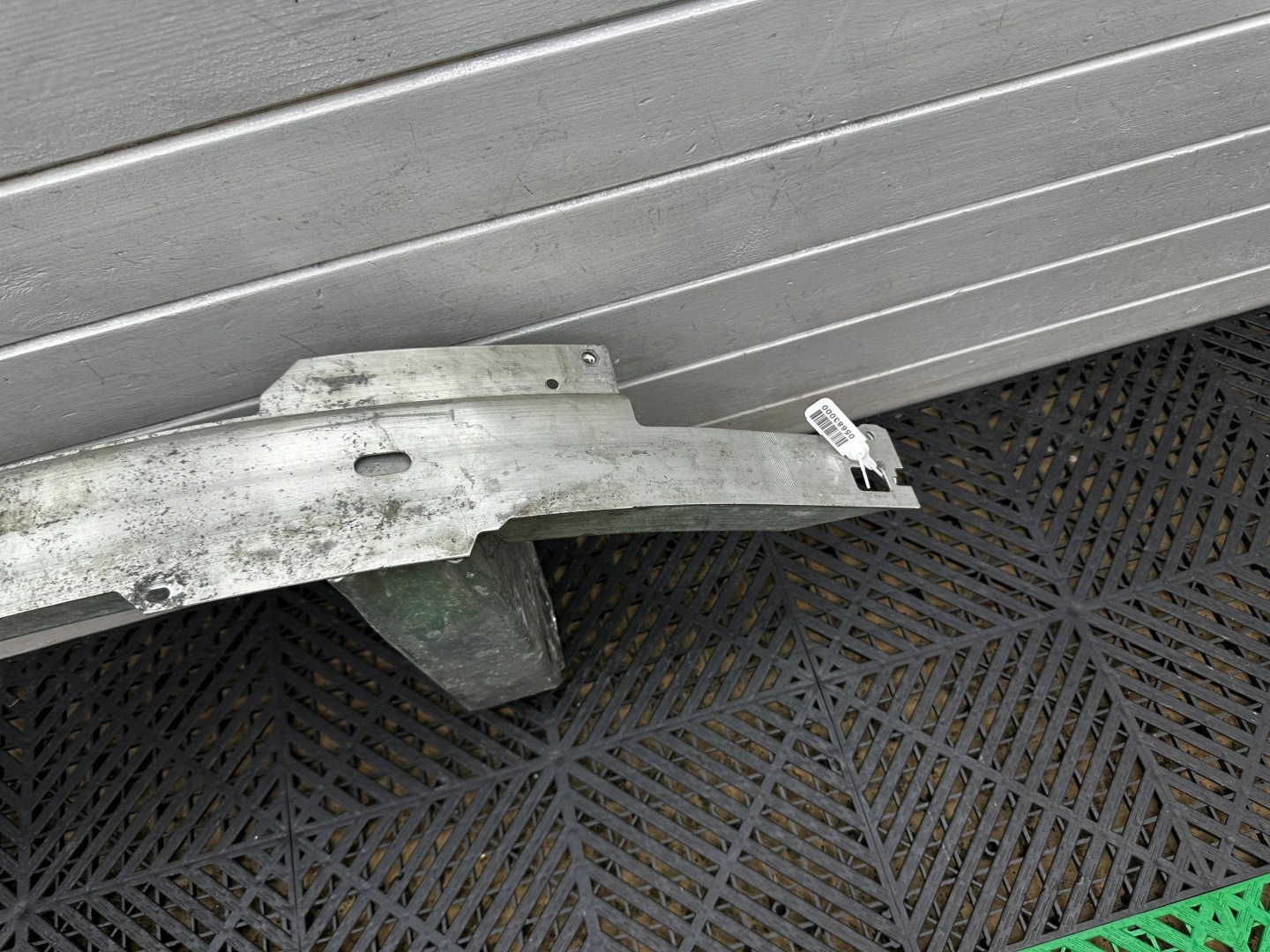 bumper support of the front front BMW 5 G30 G31 7385288