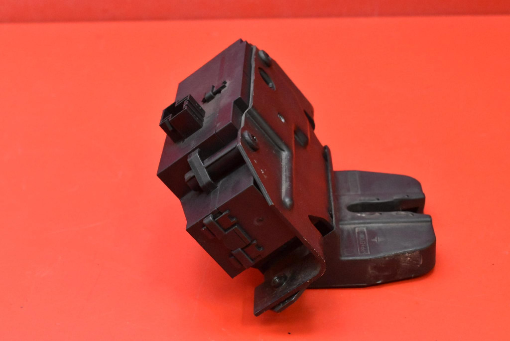 lock bonnet rear part boot 13185566 OPEL SIGNUM C 03-05