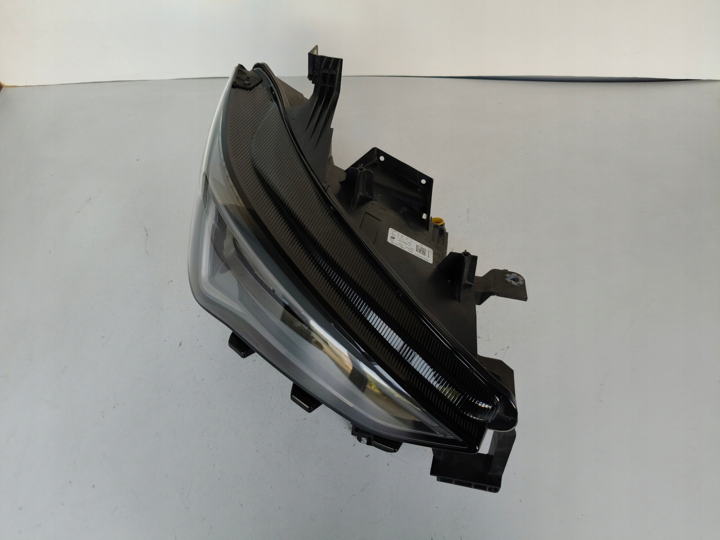 light right REFLEKTOR SEAT CUPRA BORN 10E 21- FULL LED