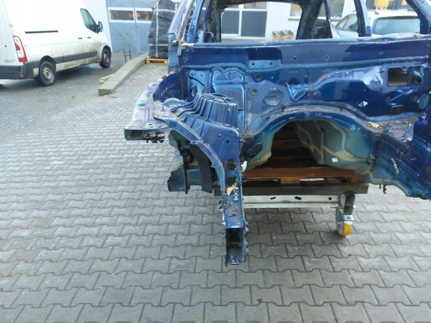 Mercedes EQC 400 W293 quarter quarter right front
