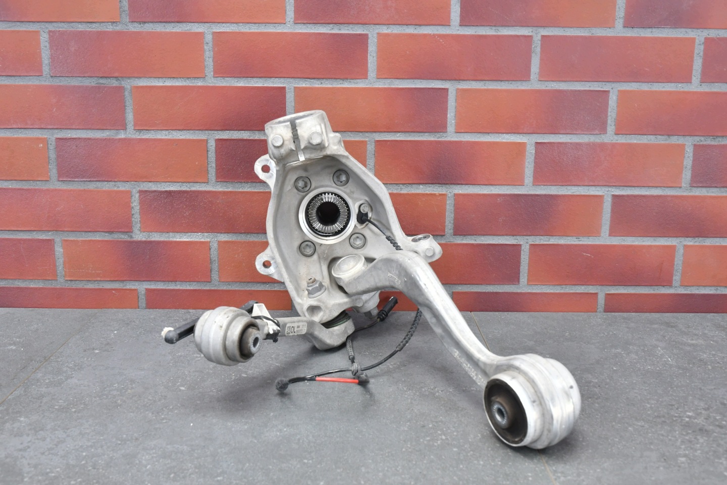 swing left front shock absorber left BMW 2 G42 4x4 M240iX