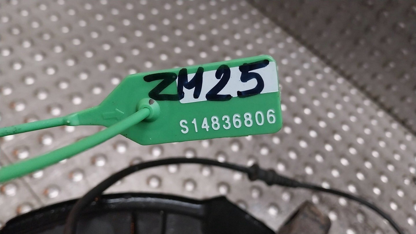 otoč čepu levý předek 6814 MERCEDES A W168