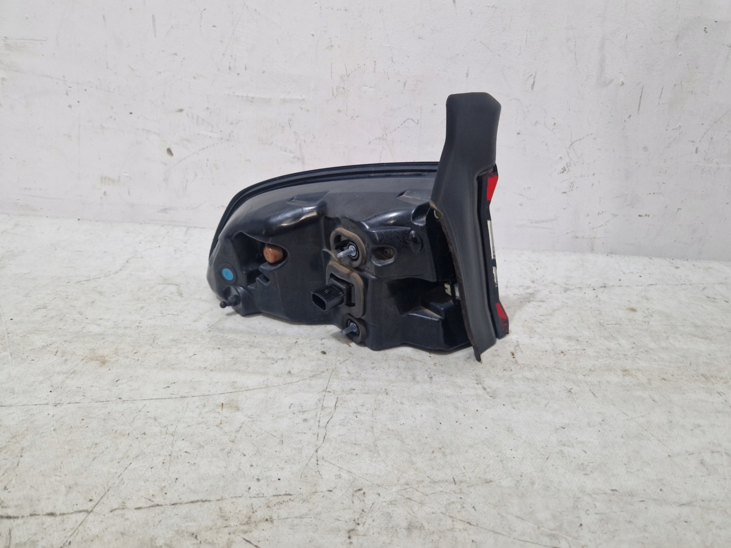 DODGE CHARGER 2019- light right rear part rear 68213144AD