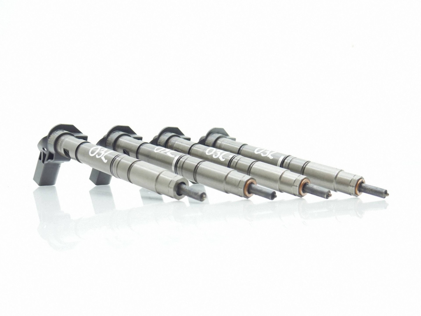 injector VW TIGUAN 2.0 TDI 0445116030 03L130277