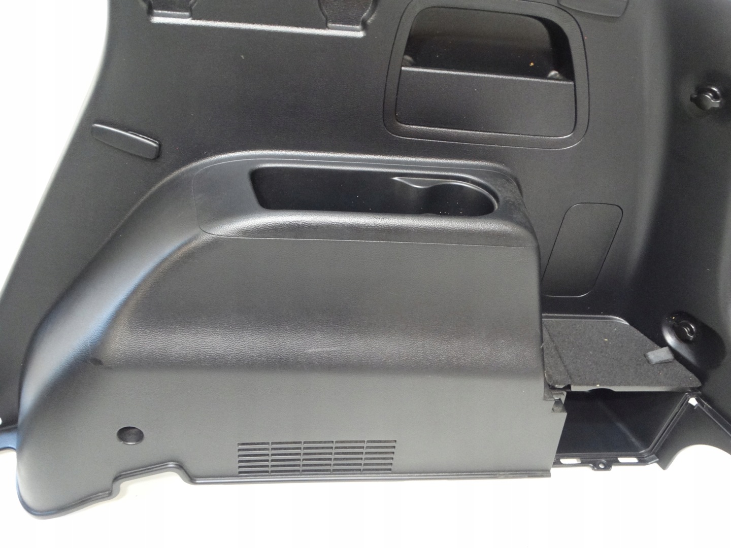 side upholstery boot right rear part KIA CARENS IV 85743-A4030