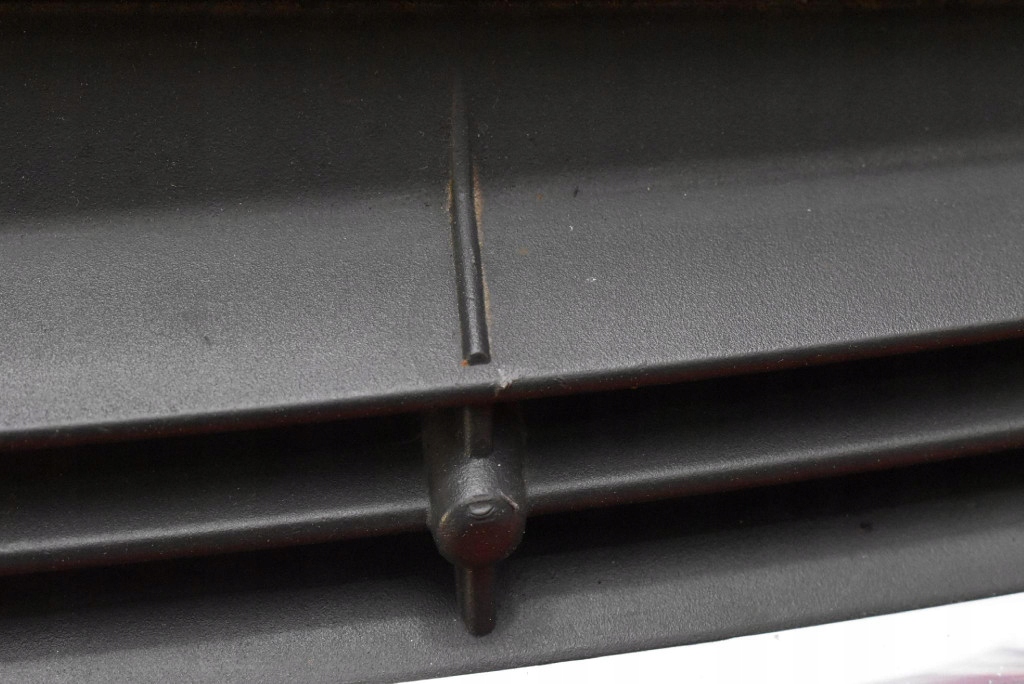 FORD Grill schwarzer CHROM 7S71-8200-B FORD MONDEO MK4 07-10