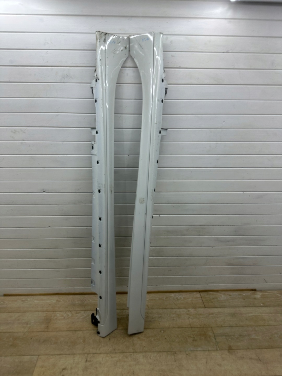 BMW F40 M135i moulding threshold left right 8072573