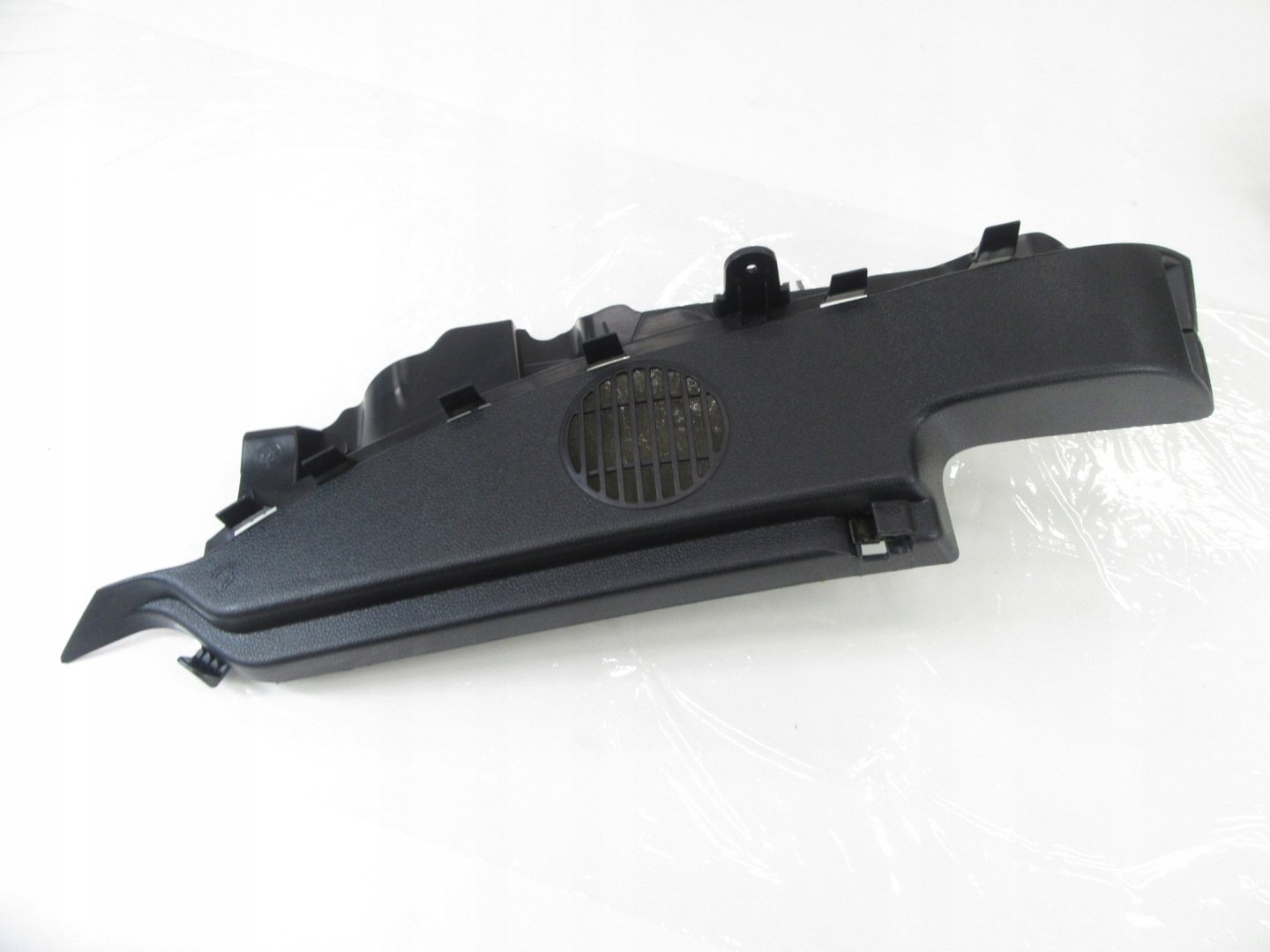 holder cover supports bracket polki left rear part boot BMW e81