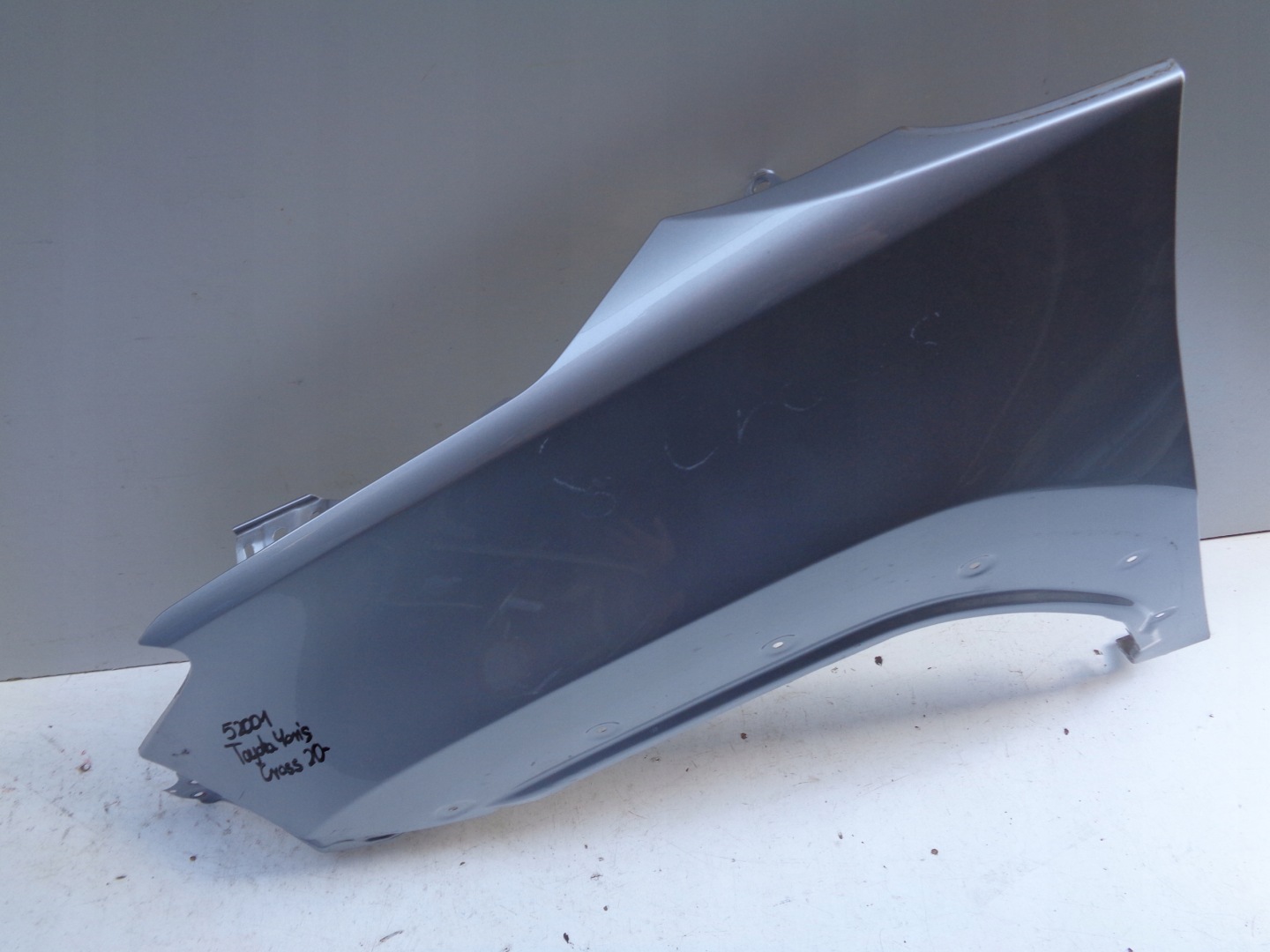 fender left front TOYOTA YARIS CROSS 20- NR 52001
