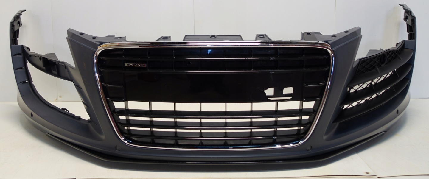 AUDI R8 2006-2012 420807437 below washers below 4 PDC bumper front front