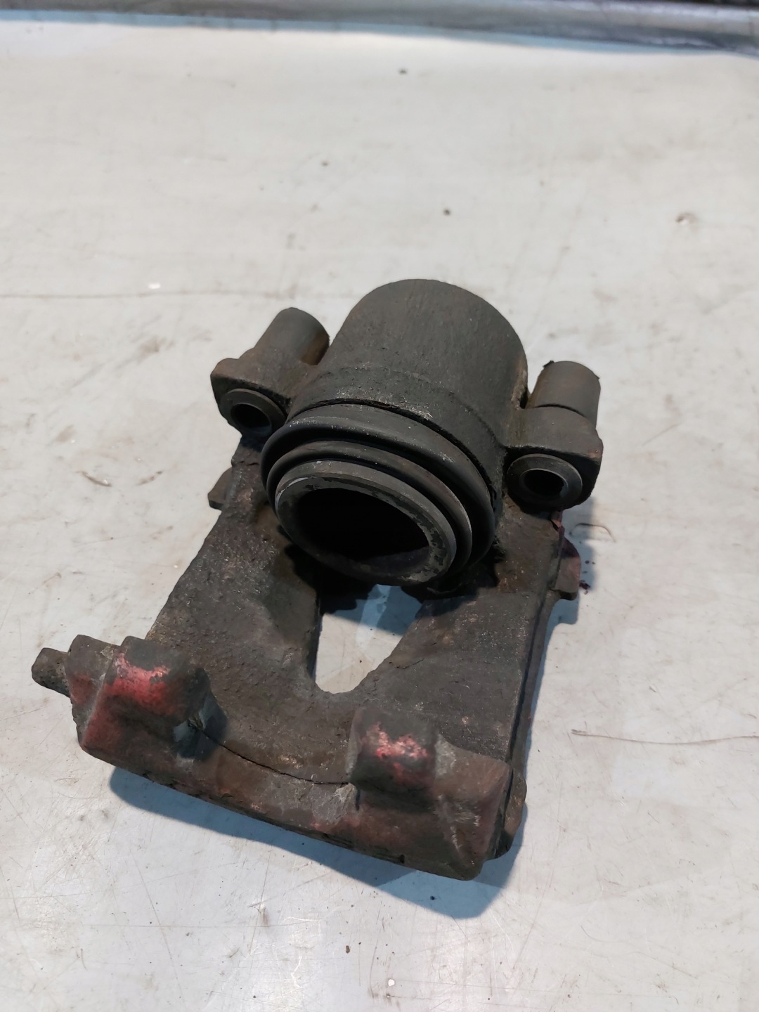caliper brake left front VW BORA 1.9TDI