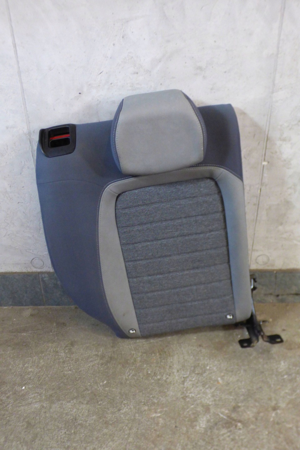 Fiat Tipo II Sedan Sitz Gurten zapinki KPL.