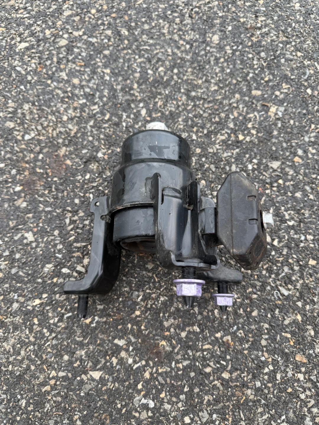 engine mount holder TOYOTA RAV4 V OE HYBRID