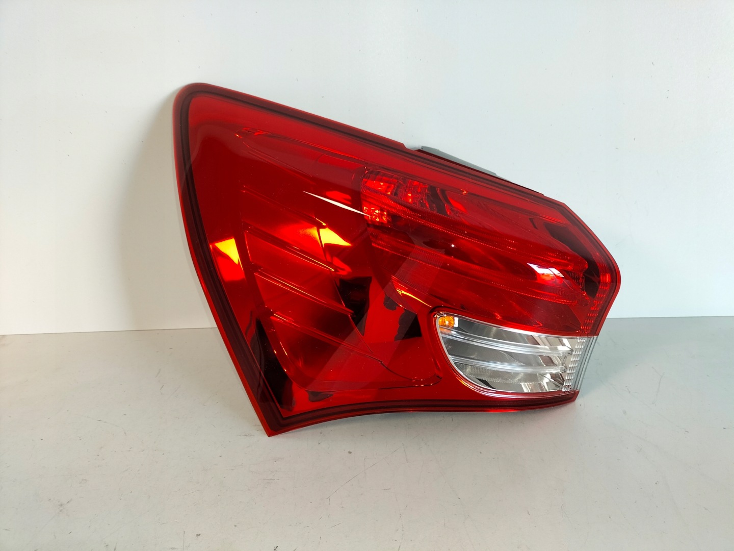 light rear rear part left HYUNDAI IX20 10-15