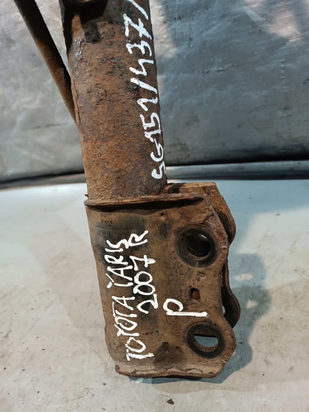 McPherson shock absorber right front TOYOTA YARIS II